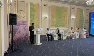 Павлодарда Түркі  тілдес жазбалары күніне орай конференция өткізілді