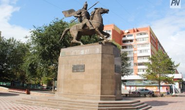 Есірткі жарнамалады: Павлодарда QR-тақтайшаларға қатысты істі полиция зерттейді