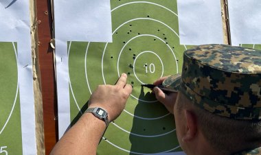 Женщины-военнослужащие из Павлодара соревновались в пулевой стрельбе