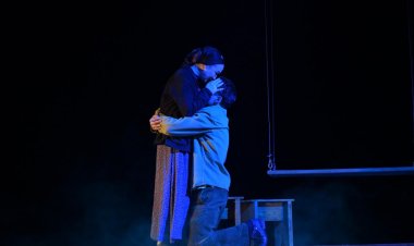 Павлодар театрында «Болмаған балалық шақ» қойылымы көрсетіледі