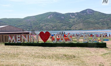 Баянауылға келген туристер 10 километрлік кептеліске тап болды