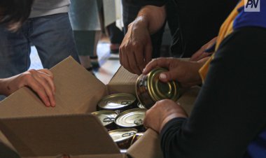 Районные полицейские накормили многодетную семью