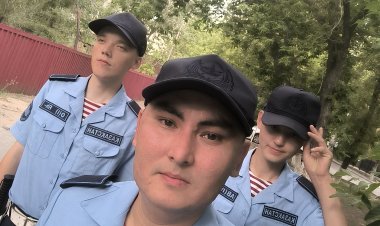 Павлодарец в форме Нацгвардии станцевал на задании и удивил Казнет