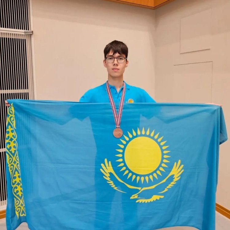 Павлодарский школьник вошёл в тройку лучших на олимпиаде в Токио