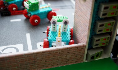 Школьников в Экибастузе учат азам инженерного дела