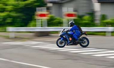 Екібастұзда мотоцикл тізгіндеген жасөспірімдер ұсталды