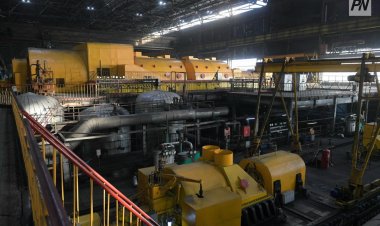 Мемлекет басшысы Екібастұздағы ЖЭО-да жүргізіліп жатқан жөндеу жұмыстарымен танысты