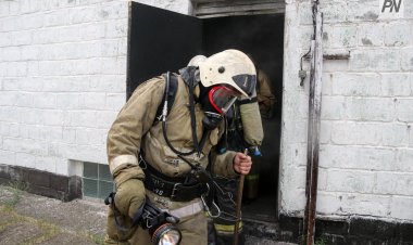 Павлодарда өрт кезінде ер адам ысты газдан уланып қалды