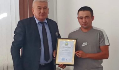 Мужчину наградили за спасение ребенка в Павлодарской области