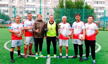 Спортсмены Аксу выступили против наркотиков на футбольном поле