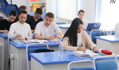 Поло жейде мен кардиган: Павлодарлық оқушылар мектепке қандай форма кию керек?