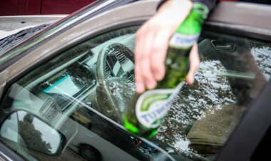 Тереңкөл ауданында түн ішінде қатты музыка тыңдаған мас жүргізуші  қамауға алынды