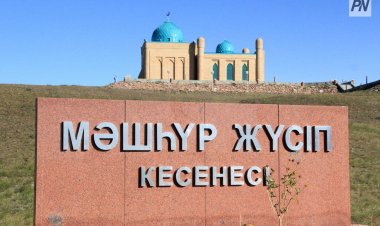 Полицейские подарили многодетным семьям путевки в Баянаул