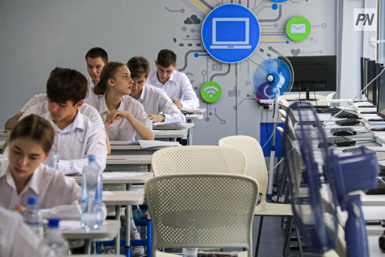 Лучших школьников Иртышского района будут премировать