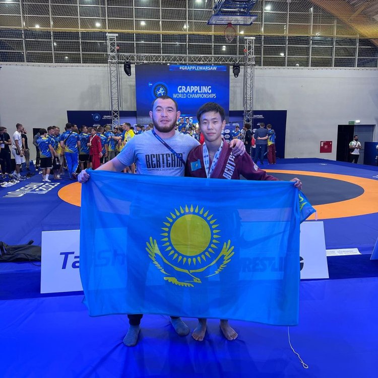 Павлодарский студент стал двукратным чемпионом мира по грэпплингу