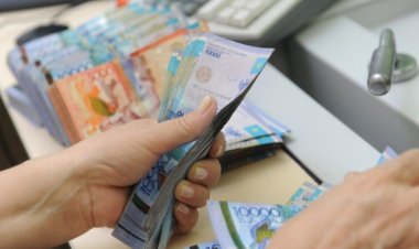 Мужчинам в Казахстане платят больше чем женщинам