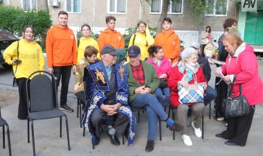 Павлодарда ауладағы тілдер клубы ашылды