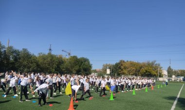 Павлодарда 70 мыңнан астам адам бір уақытта жаттығу жасады