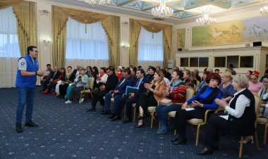 Павлодарлық қоғам белсенділеріне көбірек әзіл айту ұсынылды