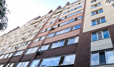 Павлодарда көп жылдар дымқыл тартқан жертөлені гидрогеологтар зерттейді