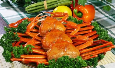 Японские туристы вызвали полицию из-за дорогого краба