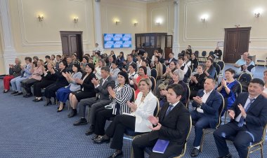 Столица образования: в Павлодаре чествовали педагогов из дальних сел