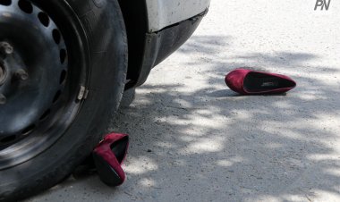 Павлодарда екі кәмелетке толмаған қызды көлік қағып кетті