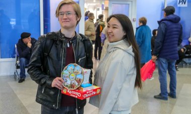 Победитель чемпиона мира по шахматам прилетел в Павлодар