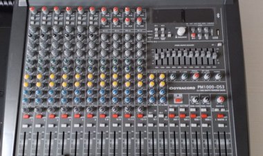 «Мектепке тағзым»: Баянауылда кәсіпкер білім ордасына сыйлық тарту етті