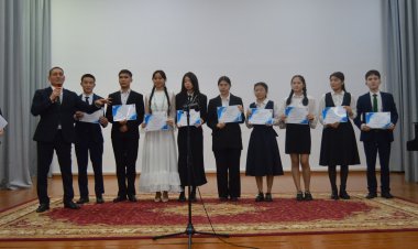 Павлодарлық жастар ақын шығармалары негізінде білімдерін тексерді