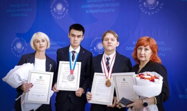 Әлемдік пән олимпиаданың жеңімпазы атанған павлодарлық оқушылар ақшалай марапатталды