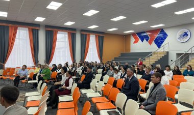 Учителя павлодарского лицея поделились опытом с сельскими педагогами