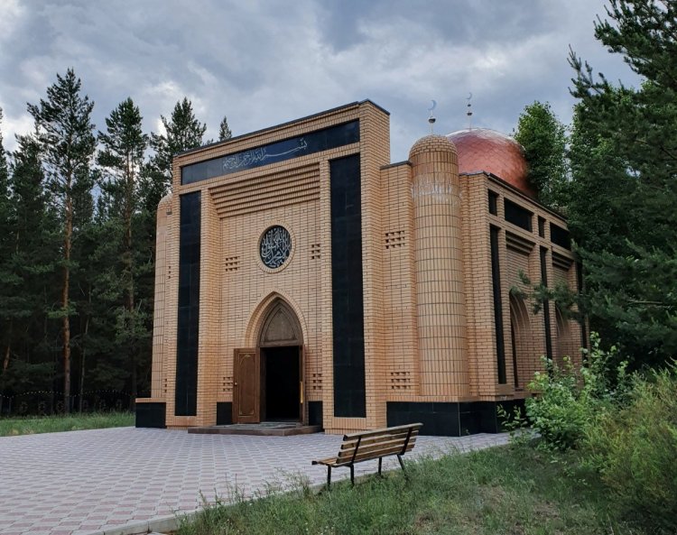 Более семи тысяч туристов посетили мавзолей Щербактинского района