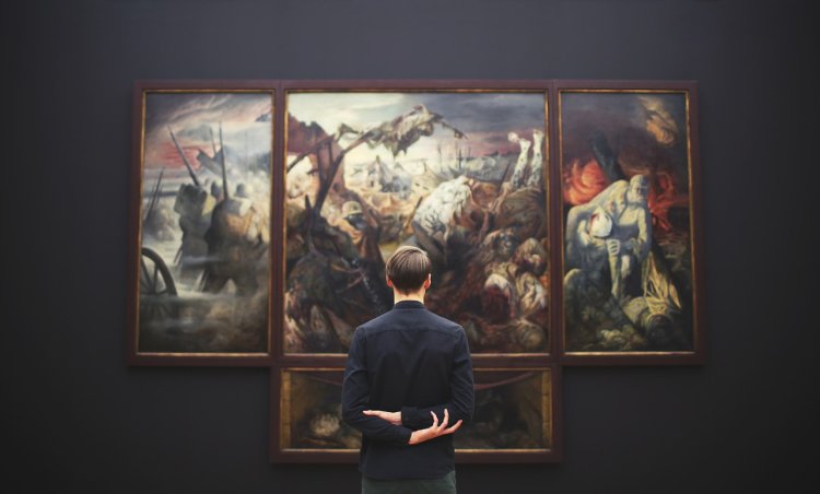 Сотрудник музея в Мюнхене продавал оригиналы картин