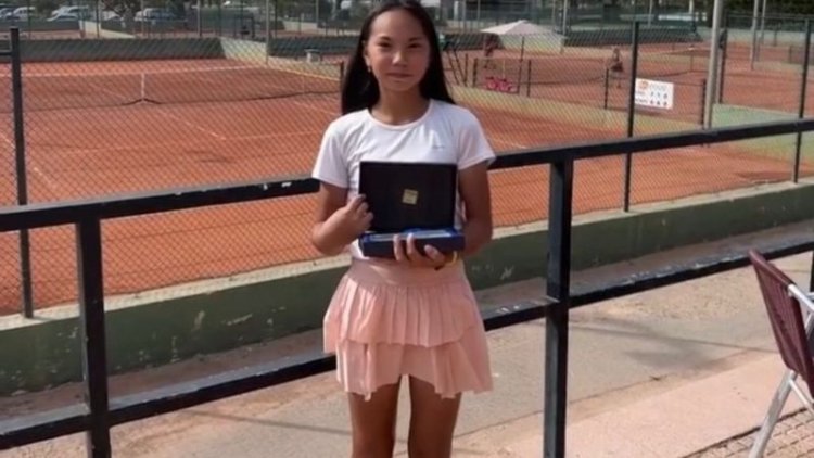 Школьница из Экибастуза выиграла теннисный турнир в Испании