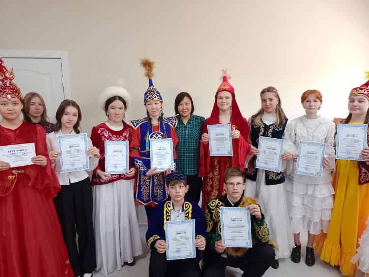 Павлодарские школьники состязались в знании казахского языка