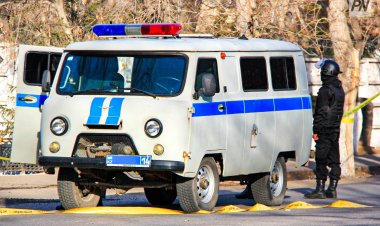 Павлодарские полицейские расследуют дело о «бомбе» в ТРЦ