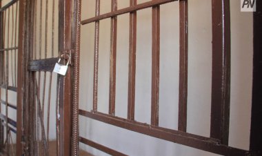 В Аксу троих осуждённых лишили свободы за нарушение электронного контроля