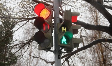 Павлодарлық мектептердің жанында бағдаршамдар жөнделуде