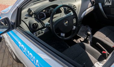 Ақсуда учаскелік инспектор алаяқтардың қармағына түсе жаздаған ер адамға көмек етті