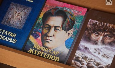 Бес миллион теңге: Павлодарлық жазушы ұлттық әдеби сыйлықтың жеңімпазы атанды