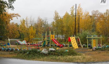 Павлодар әкімі балабақшалардағы ойын алаңдарының жаңартылуын тексерді