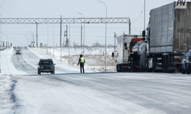 Семья павлодарского полицейского три дня отогревала водителя
