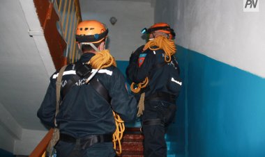 Спасатели помогли павлодарцам открыть дверь