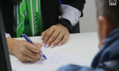 Павлодарда облысында мыңға жуық азамат мемлекеттік қызметті үйінен алды