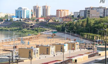 Ертіс жағалауында көше музыканттарына арналған жаңа шағын сахна пайда болды