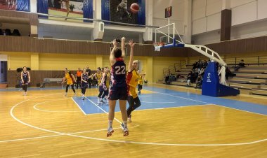 Павлодарские баскетболистки сразились с одним из лидеров чемпионата Казахстана