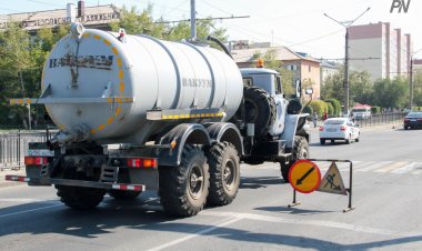 Павлодарда ағынды суды жерге төккен ассенизатор жүргізушісі жазаланды
