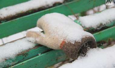 Павлодарским предпринимателям напоминают о необходимости убирать снег и наледь