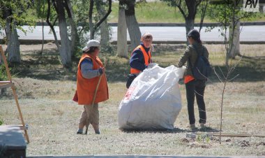 Пересмотреть тарификацию за вывоз мусора предложили бизнесмены из Аксу
